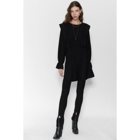 NWT Zara Women’s Size Medium Textured Dress Ruffles Black long sleeve 4215 - Picture 1 of 11